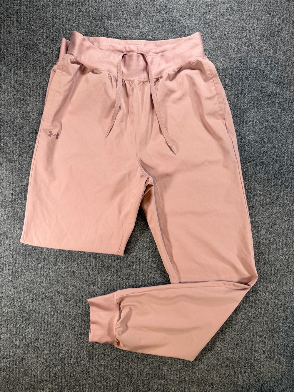 Under Armour Woman’s Dusty Pink Jogger Pants XS
